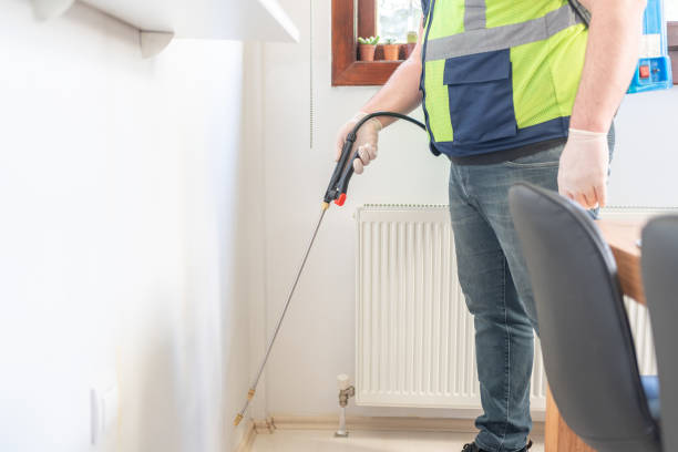 Best Local Pest Control Services  in Winnetka, IL